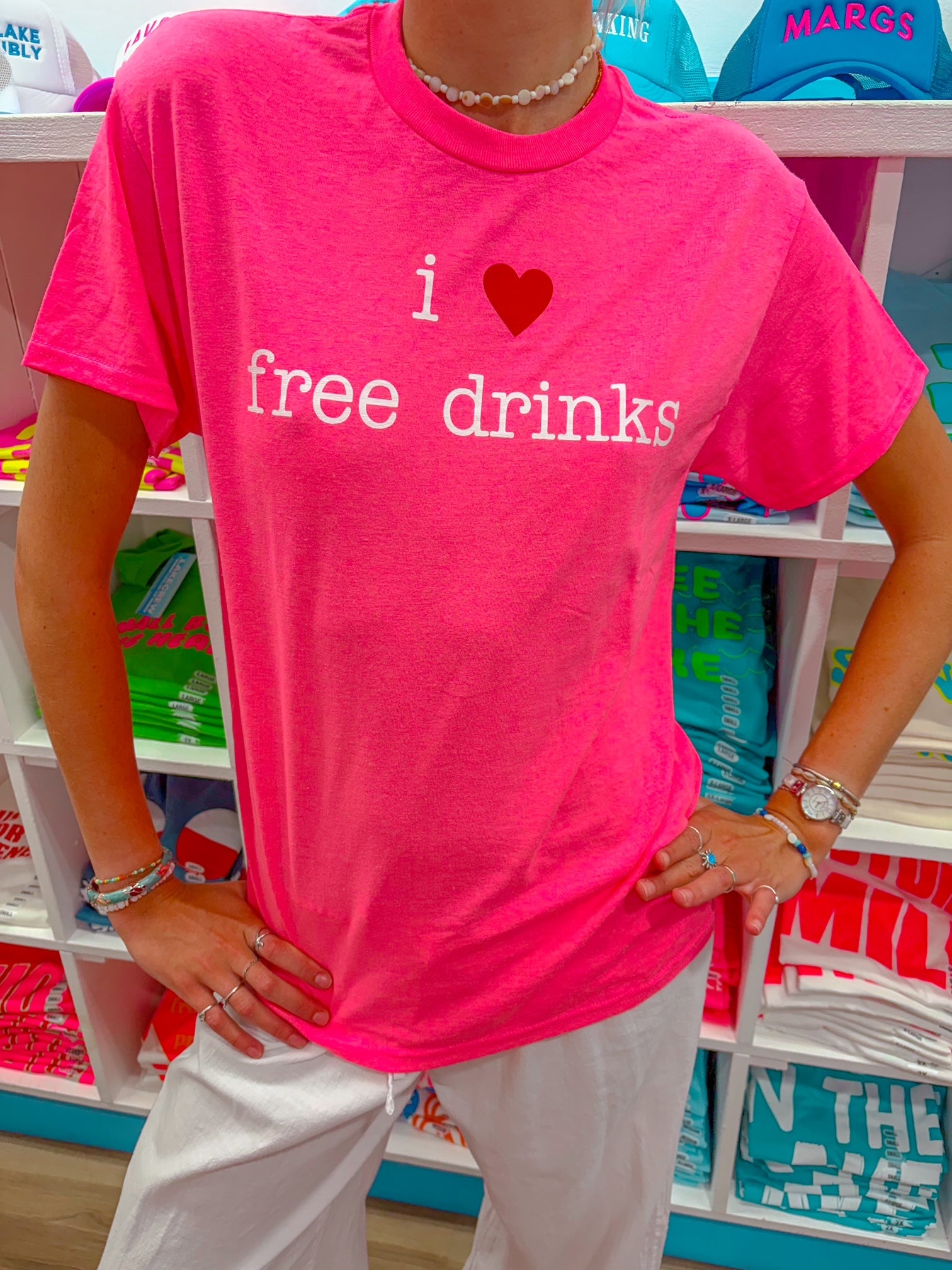 I LOVE FREE DRINKS T