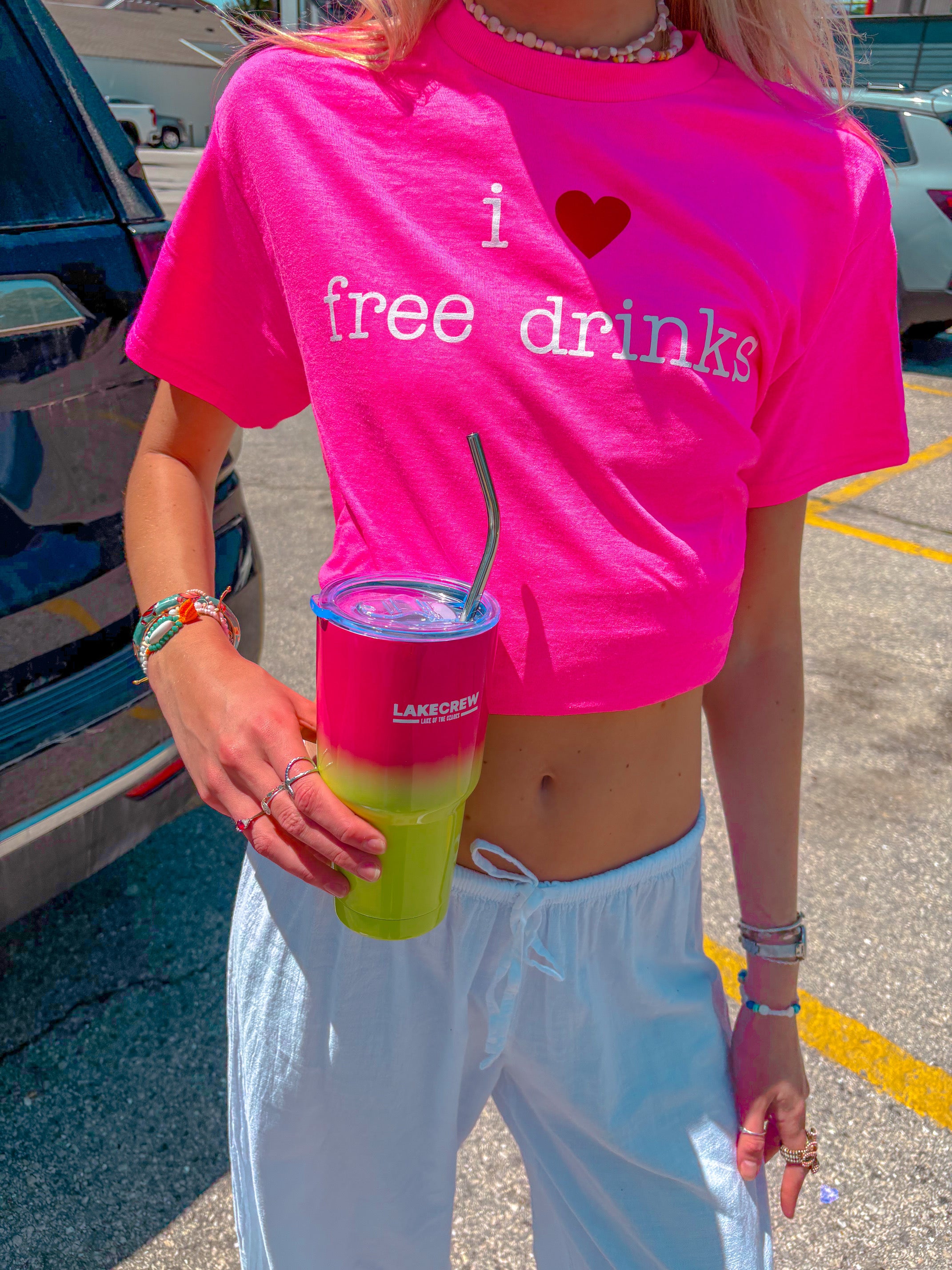 I LOVE FREE DRINKS T
